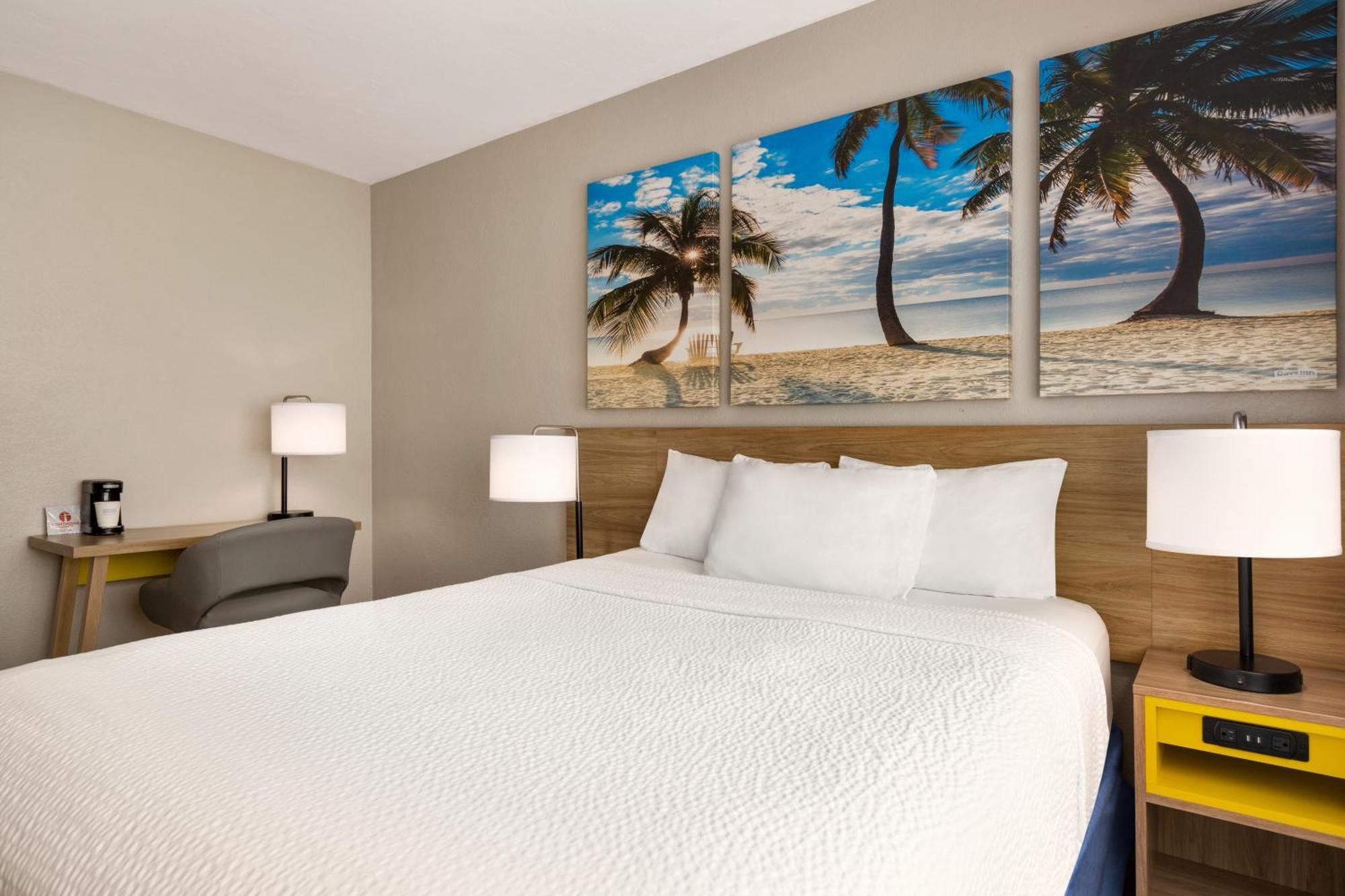 Days Inn By Wyndham Miami Airport North Miami Springs Εξωτερικό φωτογραφία