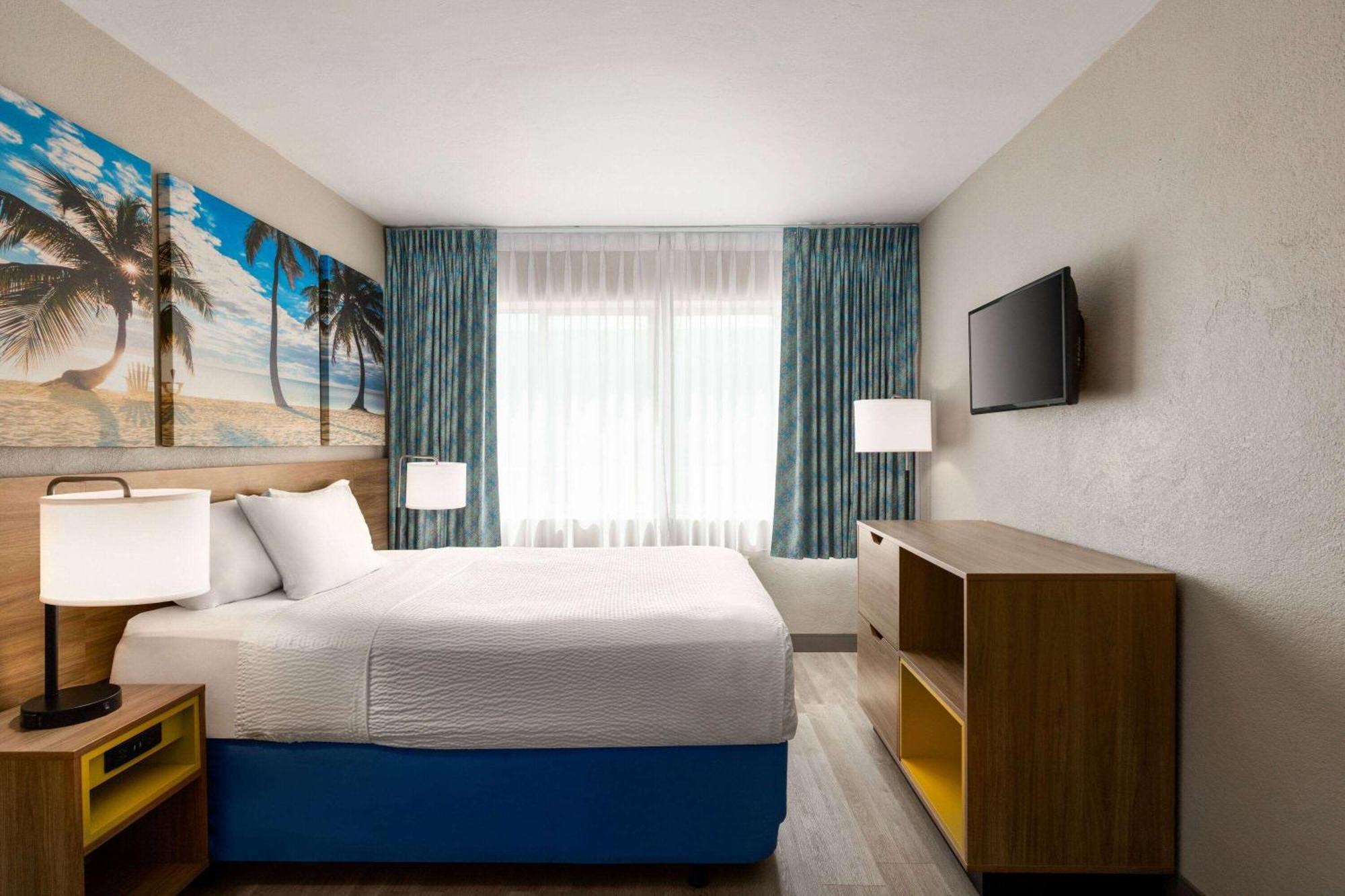 Days Inn By Wyndham Miami Airport North Miami Springs Εξωτερικό φωτογραφία