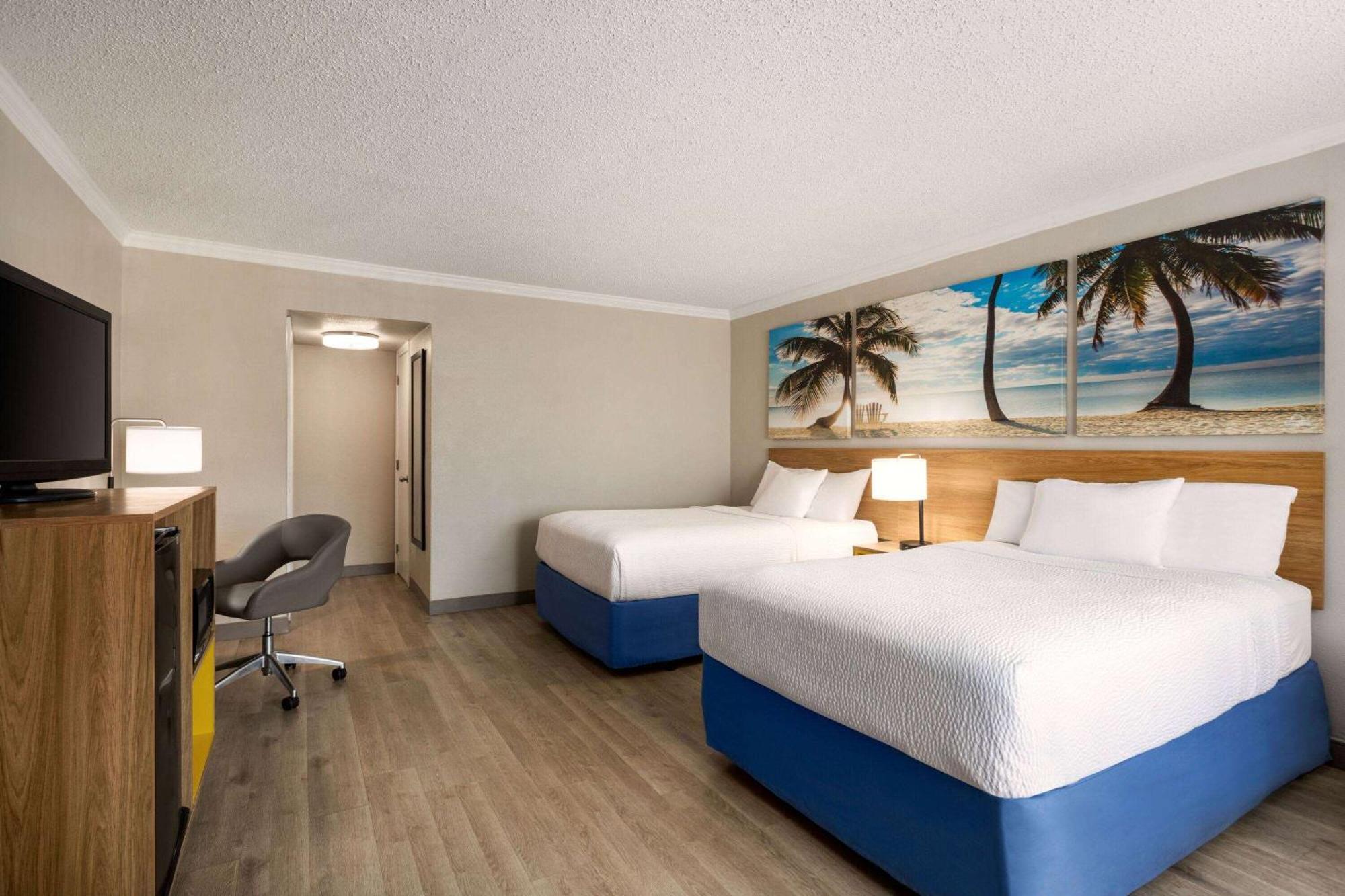 Days Inn By Wyndham Miami Airport North Miami Springs Εξωτερικό φωτογραφία
