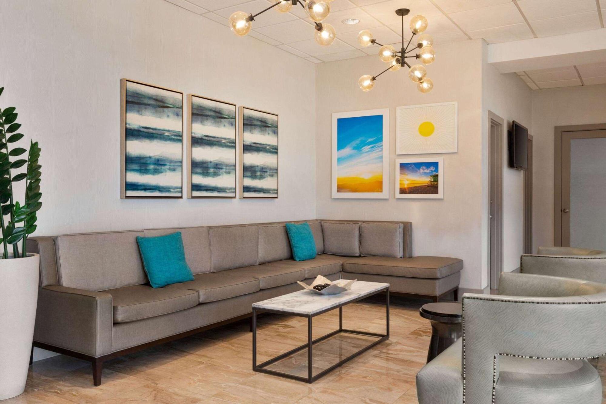 Days Inn By Wyndham Miami Airport North Miami Springs Εξωτερικό φωτογραφία