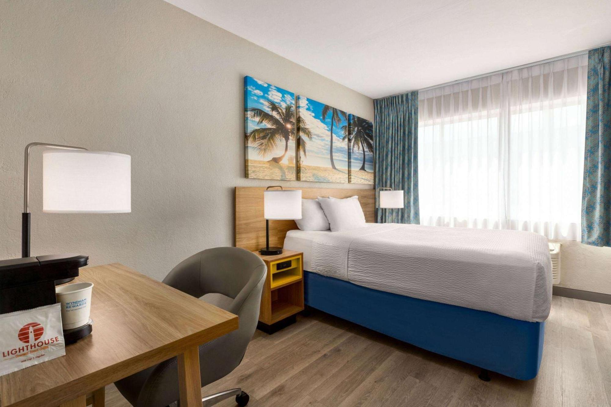 Days Inn By Wyndham Miami Airport North Miami Springs Εξωτερικό φωτογραφία